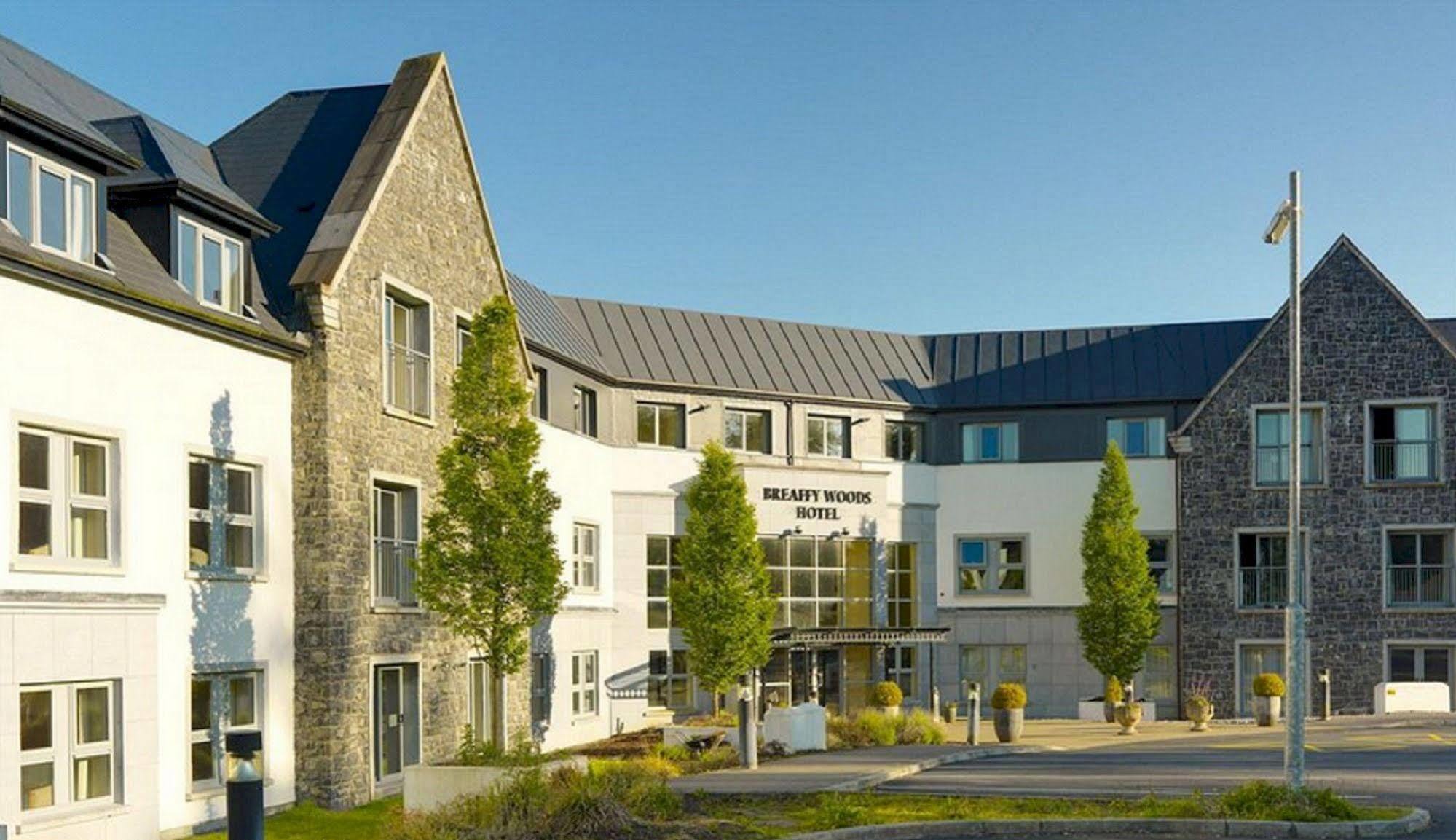 Breaffy Woods Hotel Castlebar Eksteriør bilde