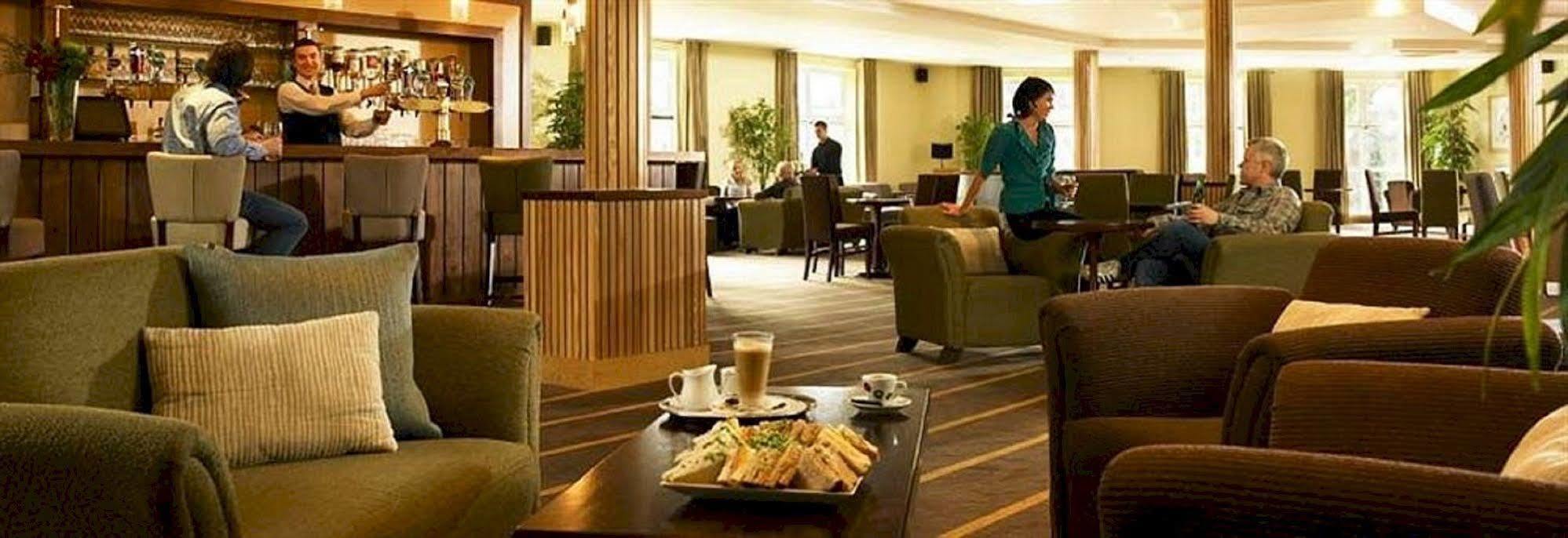Breaffy Woods Hotel Castlebar Eksteriør bilde